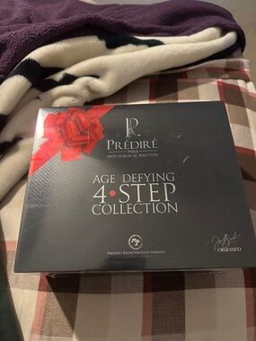 Prédiré Age Defying 4-Step Collection - Black with Red Accent